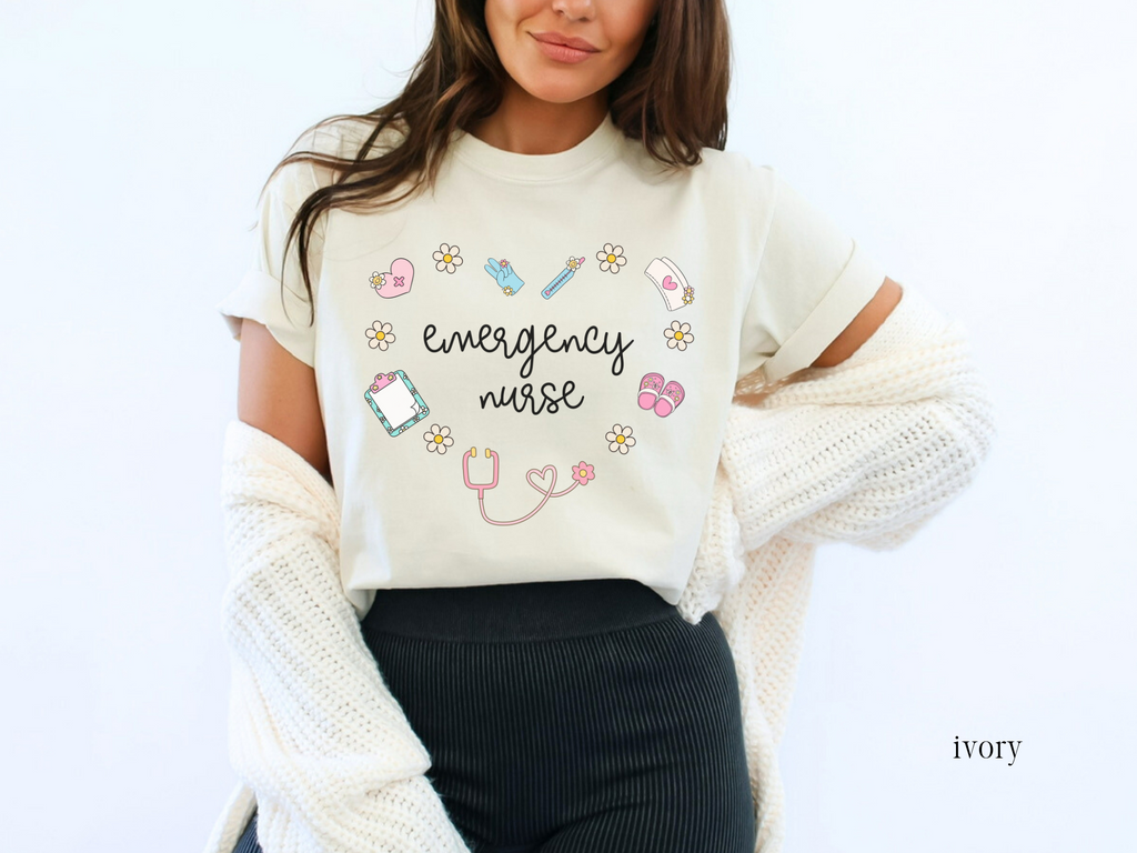 Emergency Dept Nurse Retro Heart T-shirt